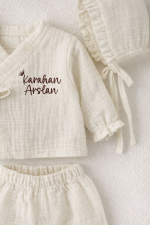 İsme Özel Nakışlı Yenidoğan Bebek Organik Müslin Takım